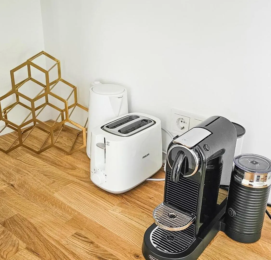 アパート Luxus Neubau 65M2 City Wohnung - L ミュンヘン